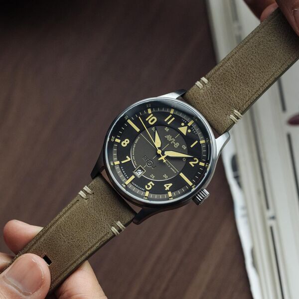 AVI-8 AV-4094-04 Erkek Kol Saati