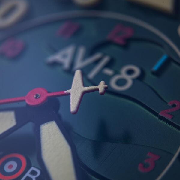 AVI-8 AV-4097-04  Erkek Kol Saati