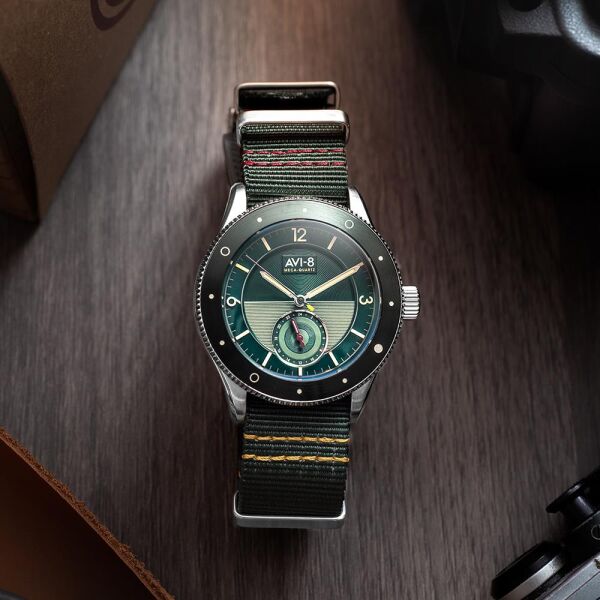 AVI-8 AV-4112-02  Erkek Kol Saati