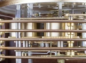 Hermle 70989-740341 ​​Siyah Westminster Çan Duvar Saati