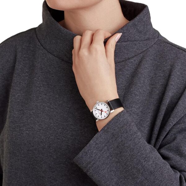 MONDAINE MSE.30110.LBV Kadın Kol Saati