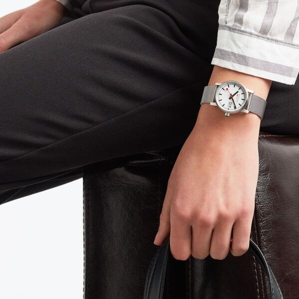 MONDAINE MSE.30210.SM Kadın Kol Saati