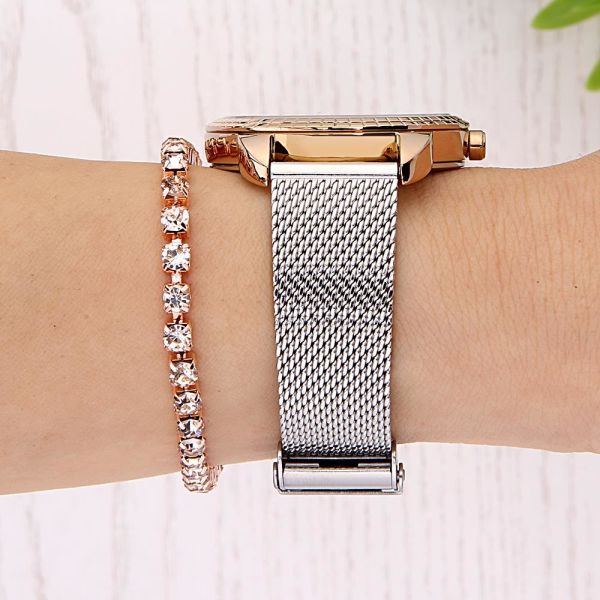 DANIEL KLEIN DK.1.12912.4 Bileklik Hediyeli Kadın Kol Saati