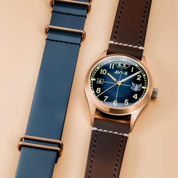 AVI-8 AV-4145-02 Erkek Kol Saati