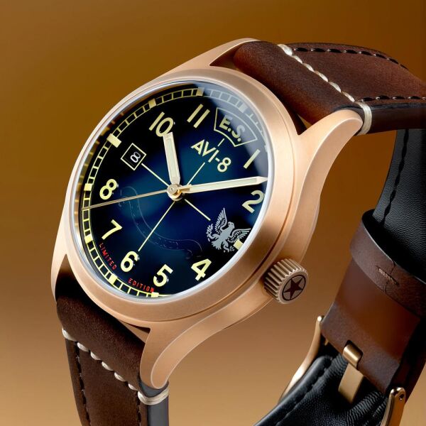 AVI-8 AV-4145-02 Erkek Kol Saati