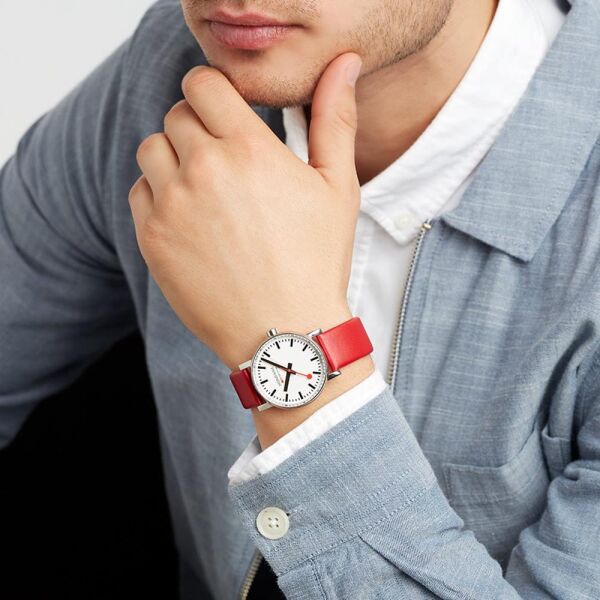 MONDAINE EVO2 MSE.35110.LCV Kol Saati