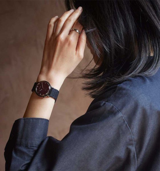 Citizen EM1007-47E  Kadın Kol Saati