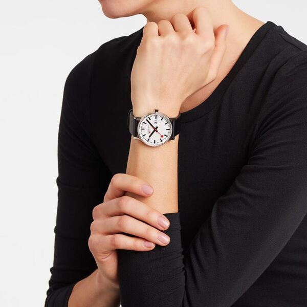 MONDAINE EVO2 MSE.40210.LBV Erkek Kol Saati
