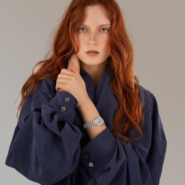 VIVIENNE WESTWOOD VV311LBLSL Kadın Kol Saati